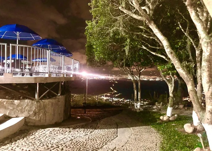 Hotel Giron Campestre