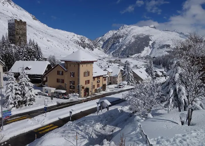 Sust Lodge am Gotthard Hospental