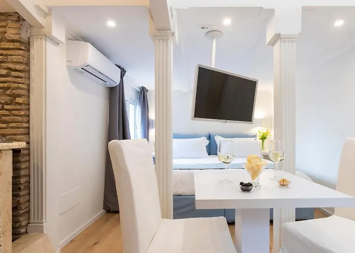Pantheonview - Luxury Suites