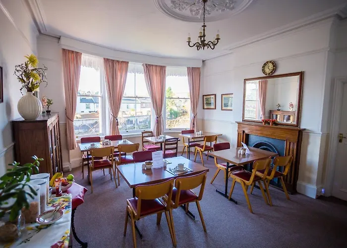 Bridge Guest House