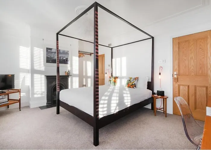 Cliftonville Townhouse