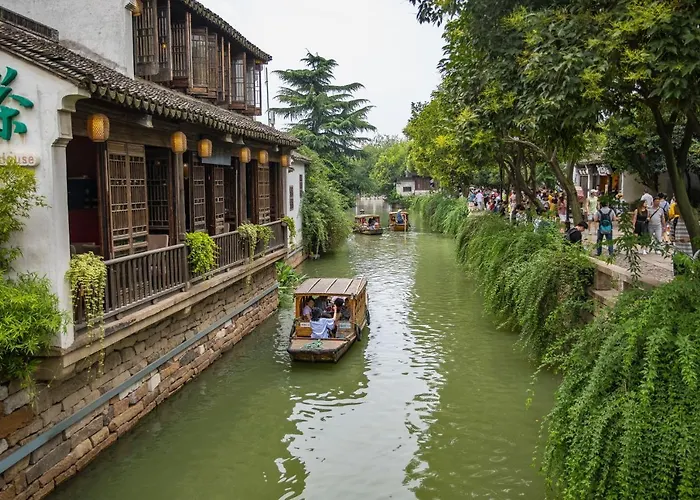 Suzhou Jade Snow Lodge