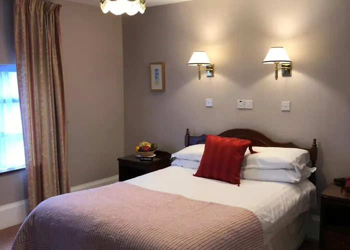 Tully'S Hotel