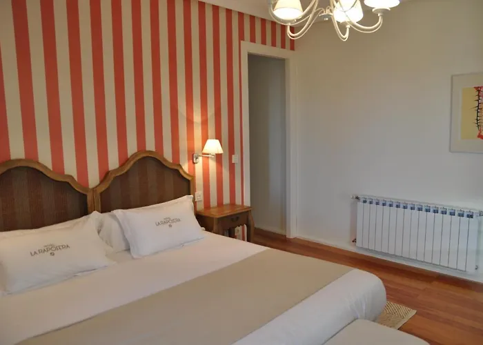 Hotel Rural La Raposera