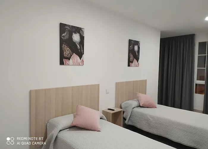 hostal la taurina