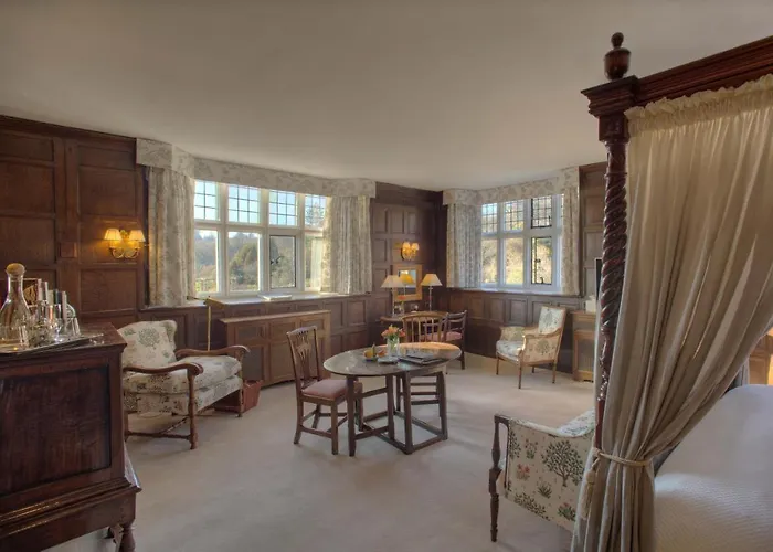 Gravetye Manor