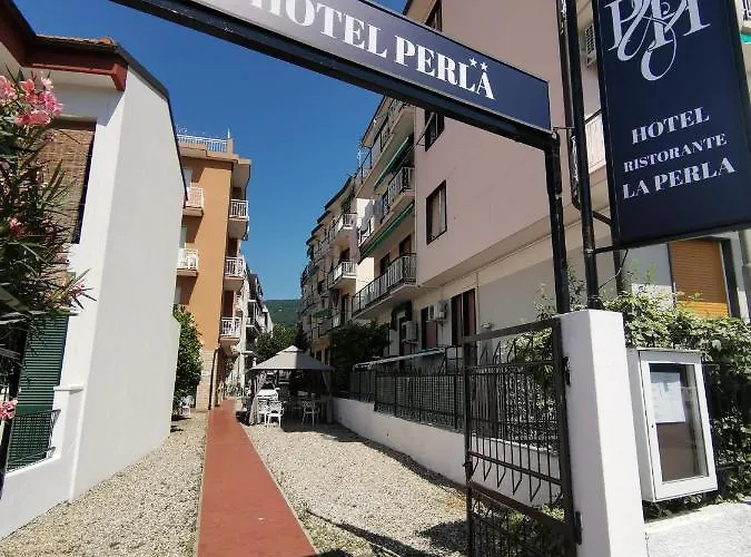 Hotel La Perla